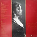 Zizi Possi - Sobre Todas as Coisas Encarte